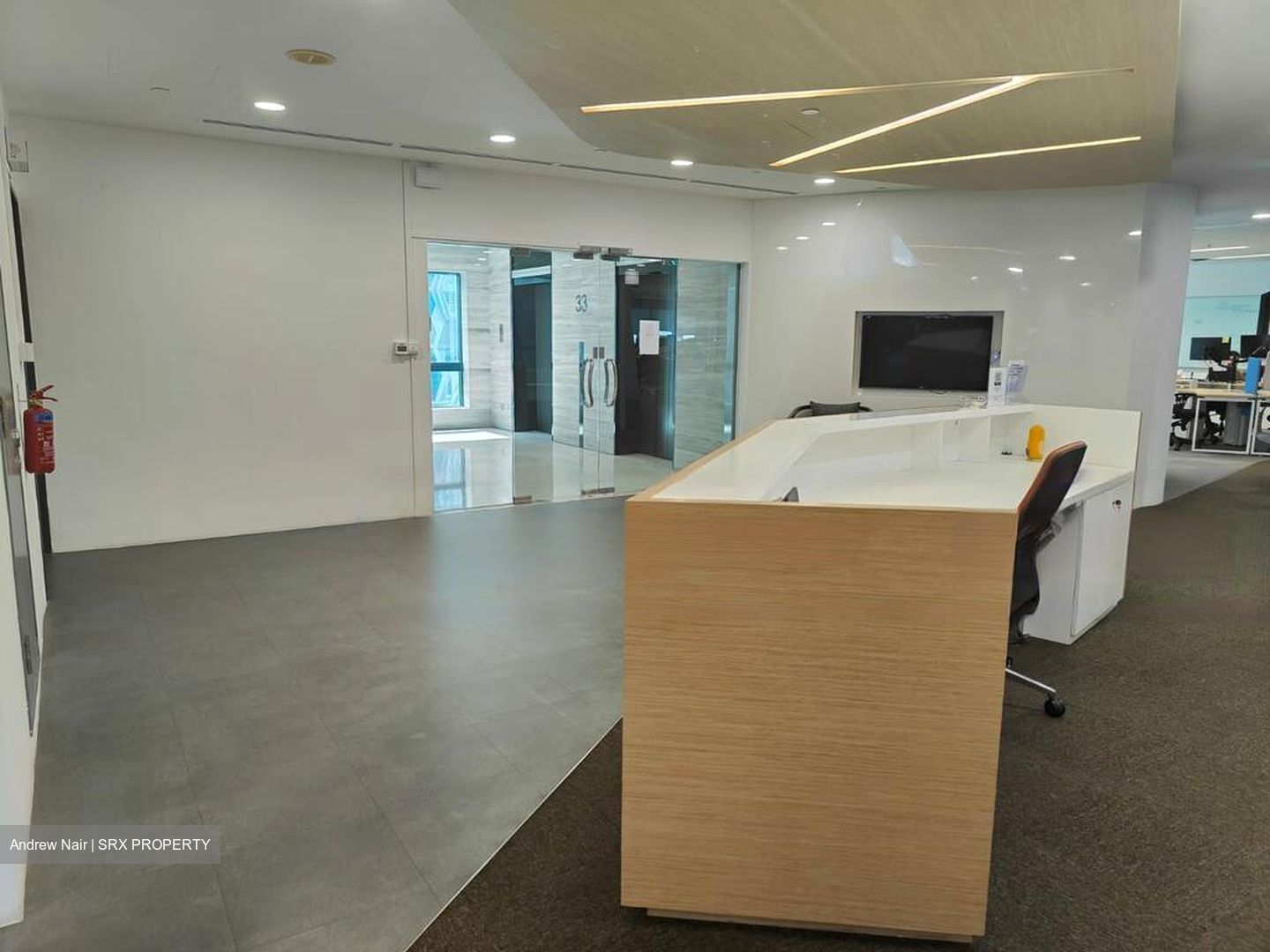 Robinson 77 (D1), Office #454996401